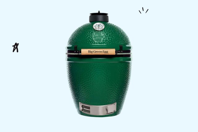 An image of a Big Green Egg grill